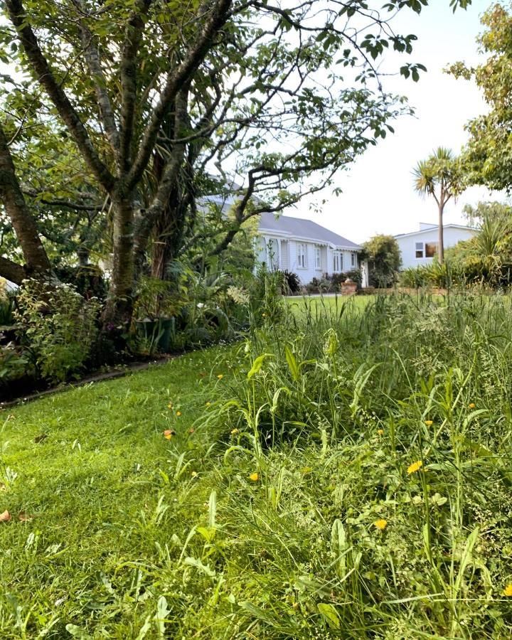Browns Boutique Bed&Breakfast Whanganui Extérieur photo